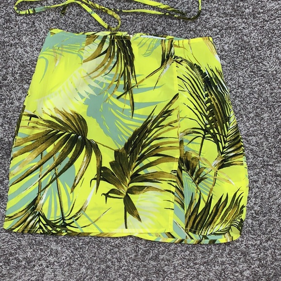 Fashion Nova 2pc set - Picture 5 of 8